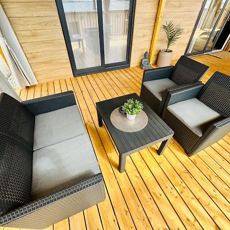 Villa Family Grand De Luxe Mobilhome 塞尔瑟 外观 照片