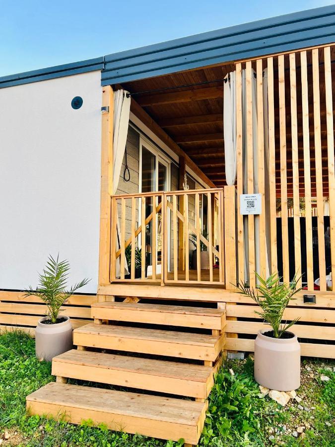 Villa Family Grand De Luxe Mobilhome 塞尔瑟 外观 照片